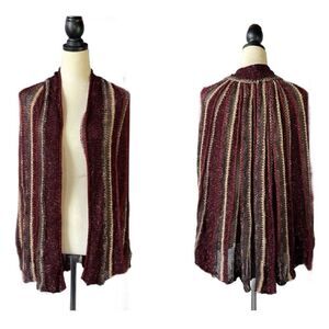 Knitline Shimmering Semi-Sheer Sleeveless Sleeved Cape Top/Vest (Size: M/L)